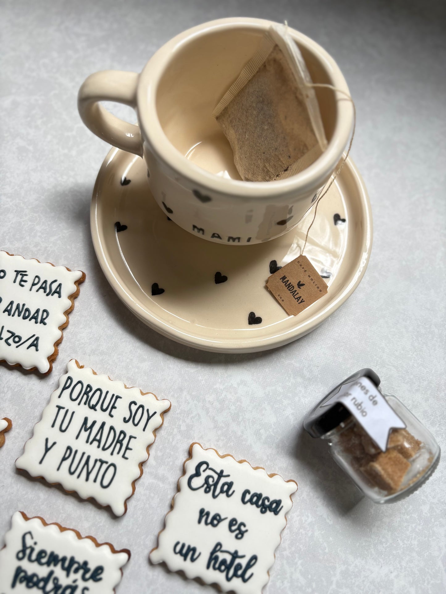 Kit mamá “porque lo digo yo y punto”